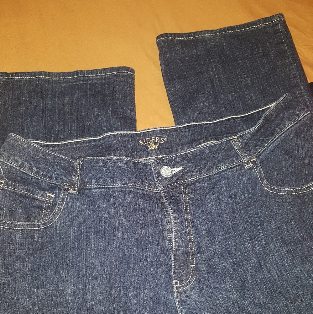 Riders by Lee boot cut jeans size 18